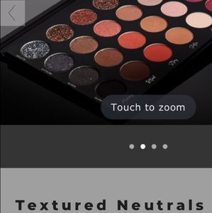 Meet your Posher, Dina